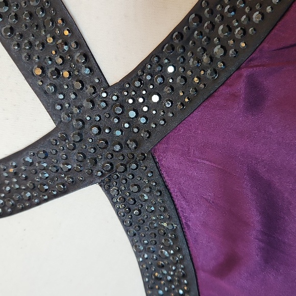 NWT Cache Purple Silk Halter Top - Picture 2 of 5